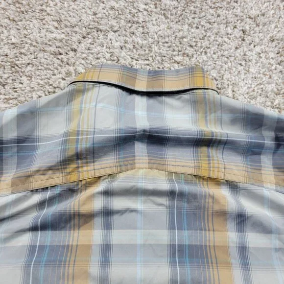 Kuhl Shirt Men’s Small Plaid Short Sleeve Hiking Button Up - Picture 7 of 8